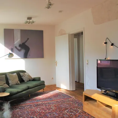 Künstlercharme! Mit Smarttv Und Kaffeevollautomat * Idar-Oberstein
